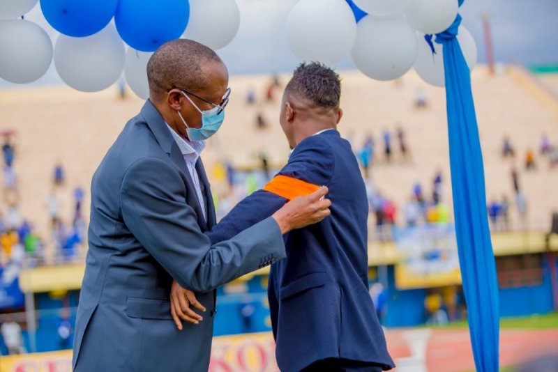 Rayon Sports yashyizeho Kapiteni mushya usimbura Rugwiro Herve wigendeye