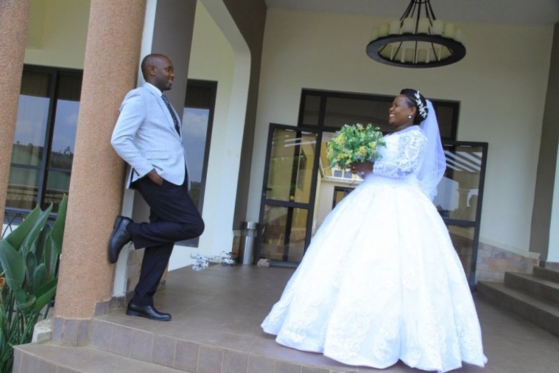 Yashyingiranwe n'umunyeshuri yigishije akamubwira ko nasoza amashuri azamugira umugore