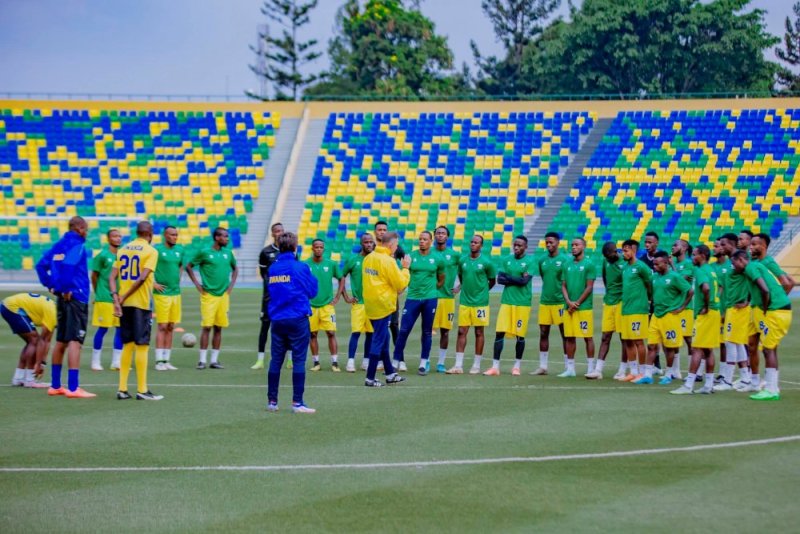 Haruna Niyonzima yakebuye bagenzi be mbere yo guhura na Ethiopia