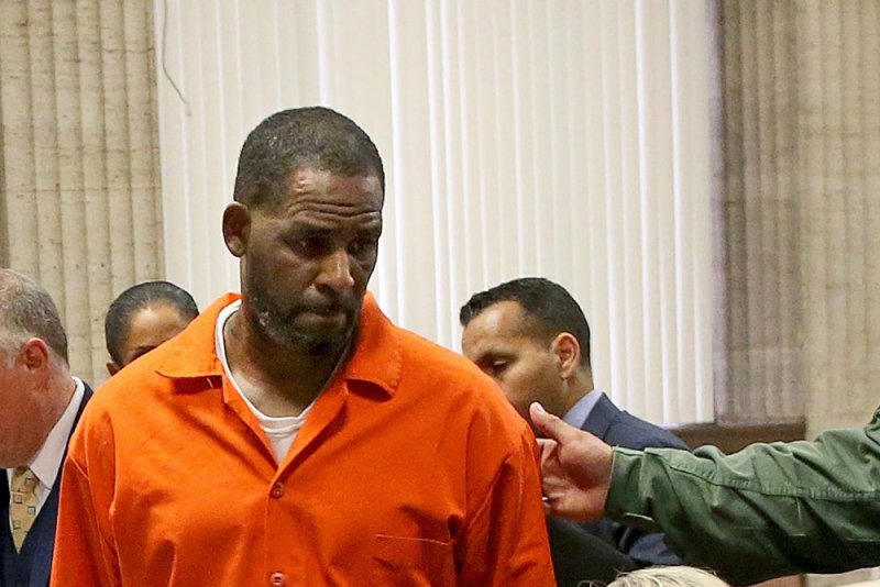 R.Kelly yakatiwe ikindi gifungo cy'imyaka 20 kiyongera kuri 30