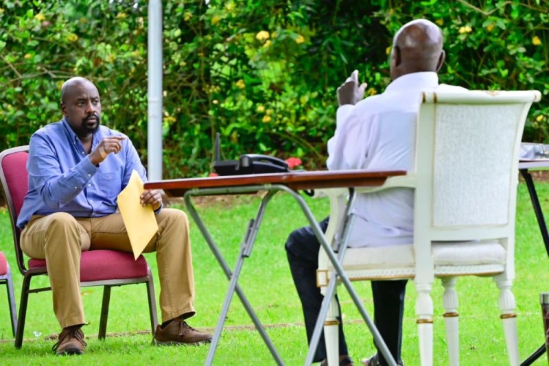 Perezida Museveni yasabye umuhungu we kudacamo Igihugu ibice