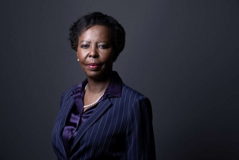 Mushikiwabo yahishuye uko musaza we Lando na nyina bishwe muri Jenoside