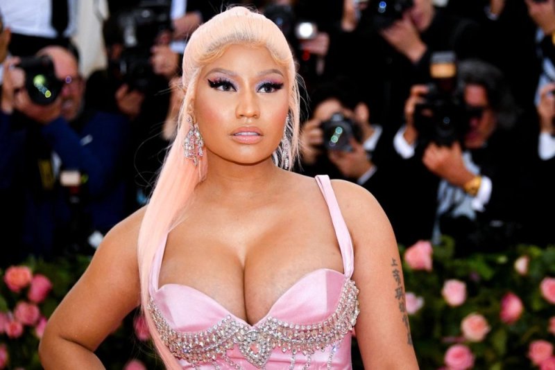 Polisi yafatanye Nicki Minaj ibiyobyabwenge ku kibuga cy'indege