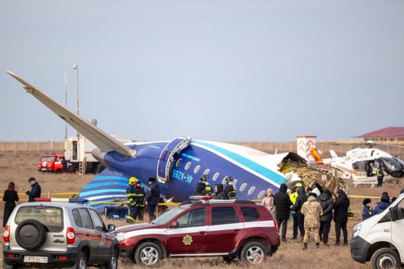 U Burusiya burakekwaho uruhare mu mpanuka y'indege ya Azerbaijan Airlines