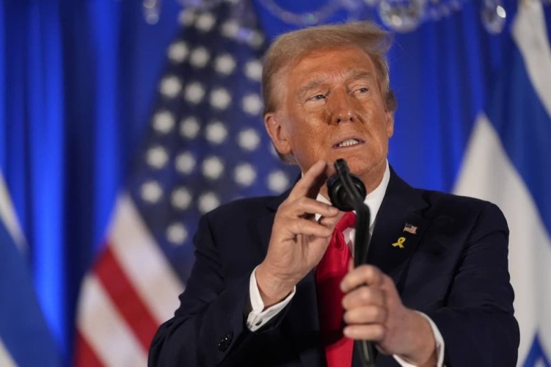 Trump yaburiye Hamas mu gihe yatangira akazi itararekura imbohe