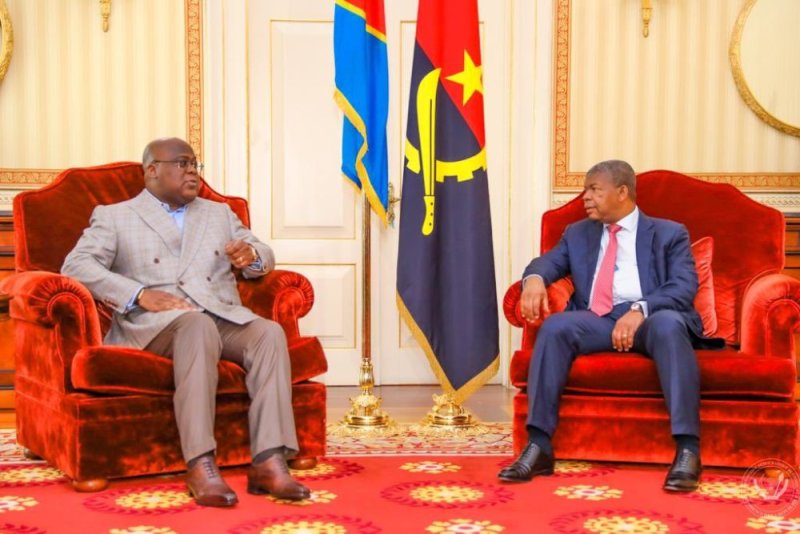 Perezida Lourenço yasabye Tshisekedi kurenga umurongo utukura yihaye