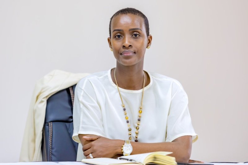 Minisitiri wa Siporo avuga ko Jenoside nta muntu ukwiye kuyijyaho impaka