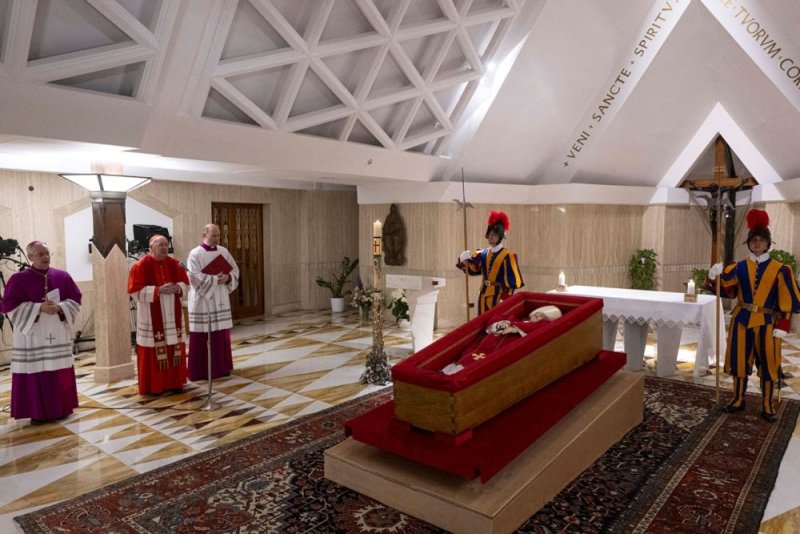 Vatican yatangaje itariki Papa Francis azashyingurirwa