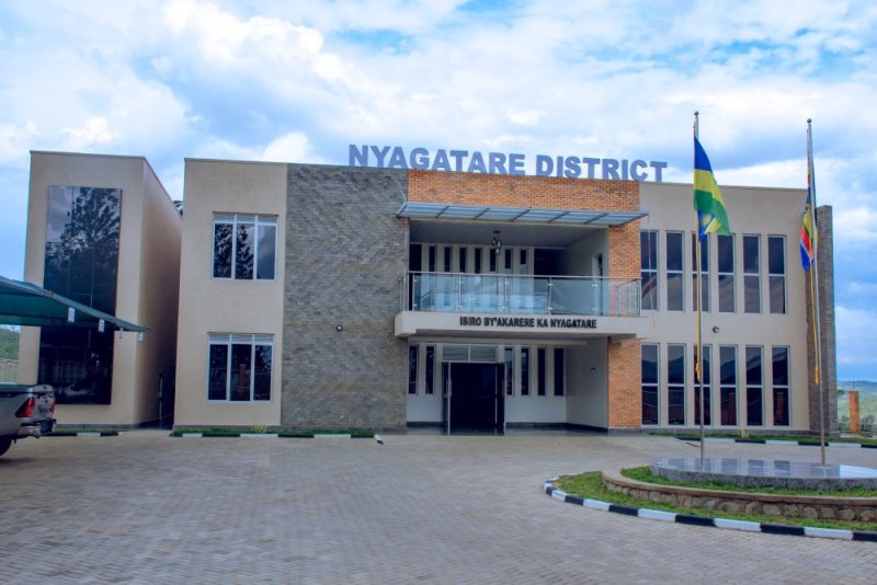 Nyagatare: Ishimwe ry'abakorera mu biro bishya byatwaye miliyoni 677 Frw