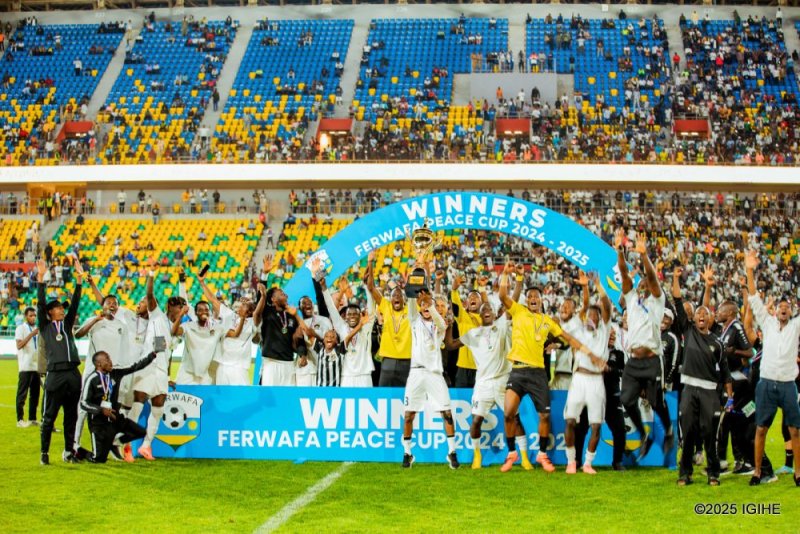 APR FC yegukanye Igikombe cy'Amahoro 2025 itsindiye Rayon Sports