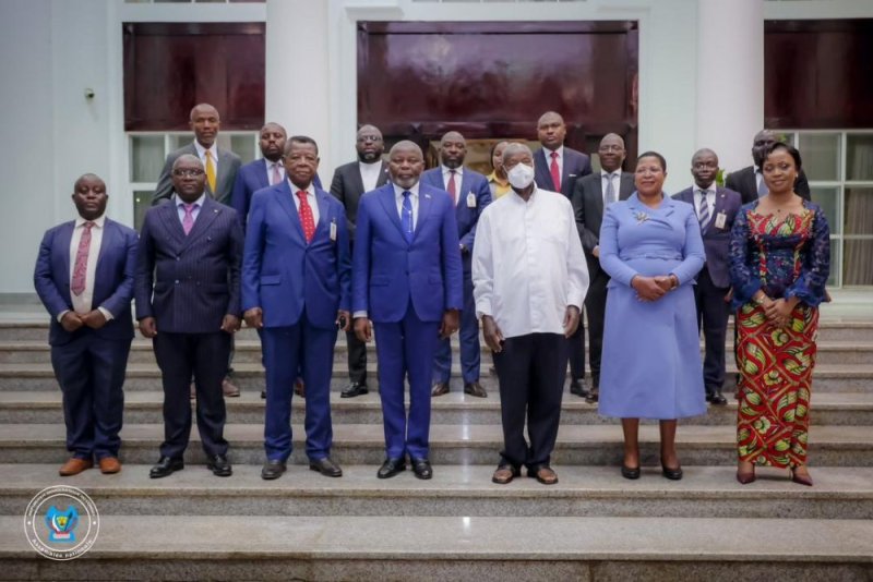 Kamerhe yashyiriye Museveni ‘ubutumwa bwihariye' bwa Tshisekedi