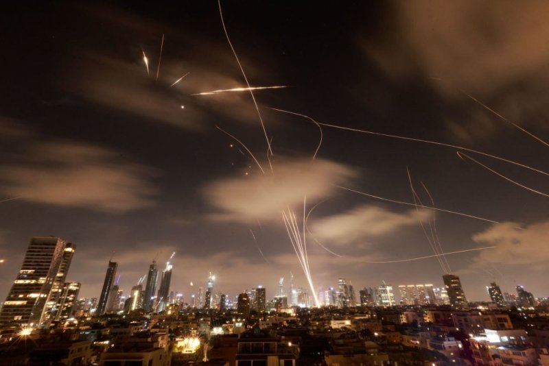 Indege 50 zarashe Tehran - ibigezweho mu ntambara ya Israel na Iran yinjiye ku munsi wa gatandatu