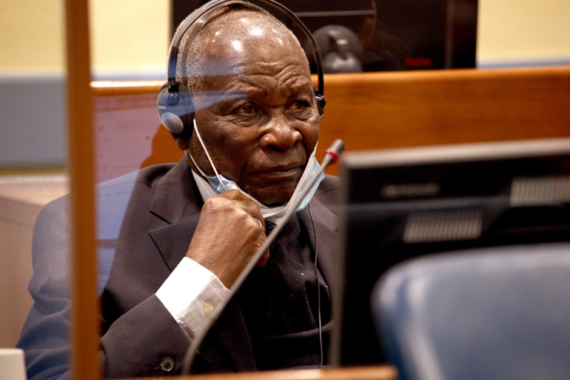 Ngo ntashobora kugenda mu ndege: Impaka mu rukiko ku cyifuzo cyo kohereza Kabuga mu Rwanda