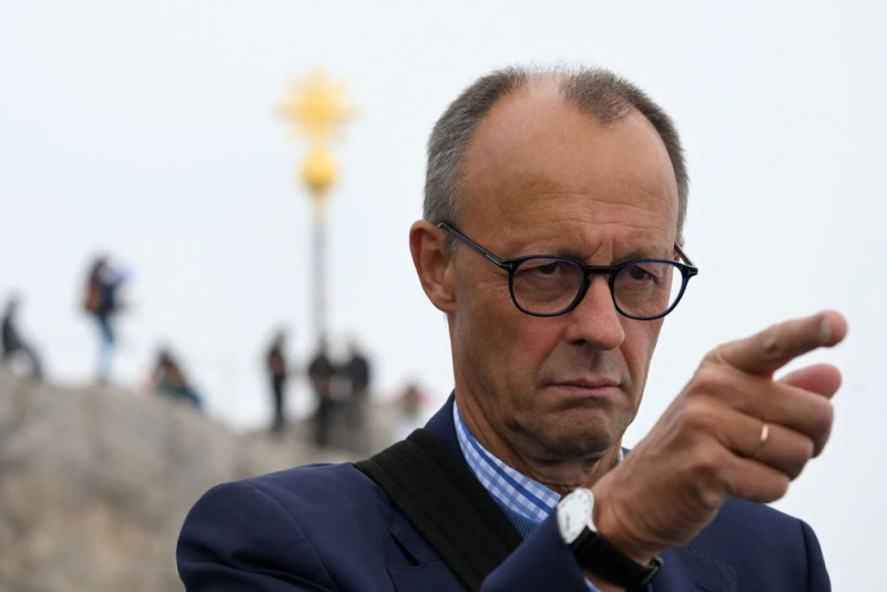 Chancelier w'u Budage yagereranyije Putin na Hitler