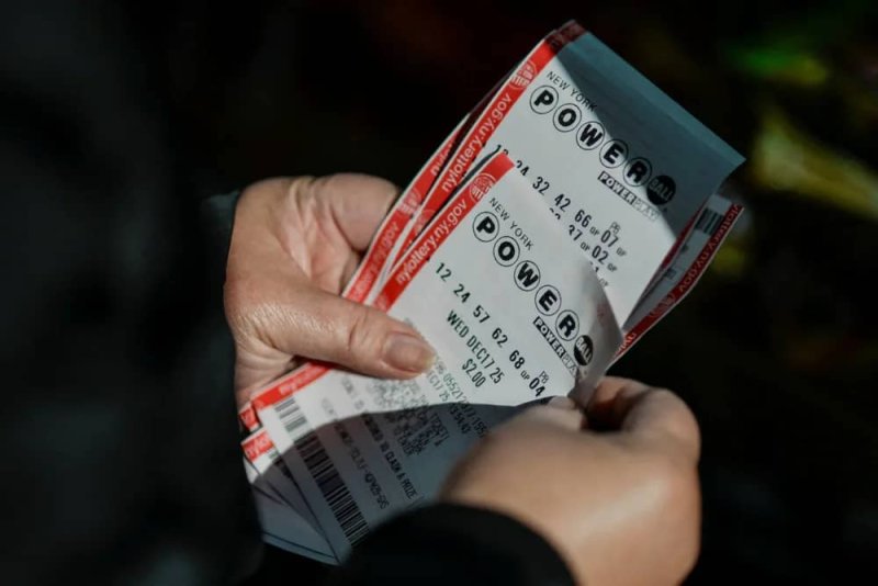 USA: Yatsindiye miliyari 2600 Frw muri tombola