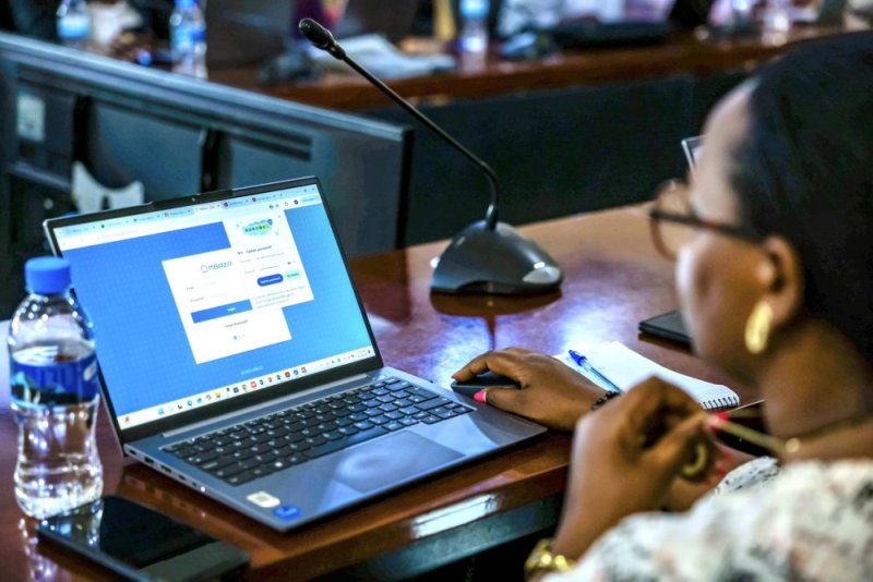 Ibyihariye kuri ‘Mbaza', urubuga rwitezweho gukemura ibibazo by'Abanyarwanda hisunzwe ikoranabuhanga