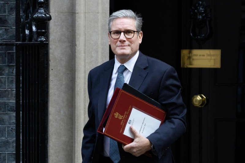 Icyemezo cya Keir Starmer cyo guhagarika kohereza abimukira mu Rwanda cyagaragajwe nk'ubugambanyi