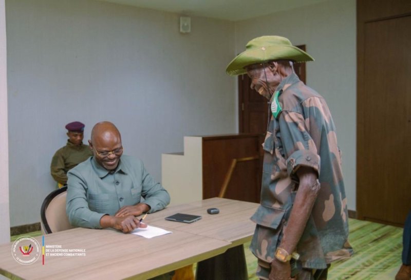 RDC: Umusaza w'imyaka 102 aracyari umusirikare wa Leta