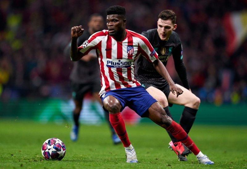 Arsenal yahaye Atletico Madrid abakinnyi bayo bakomeye kugira ngo ibone Thomas Partey