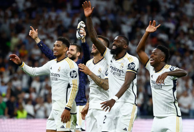 Real Madrid yatsinze FC Barcelona biyongerera amahirwe yo kwegukana la Liga 
