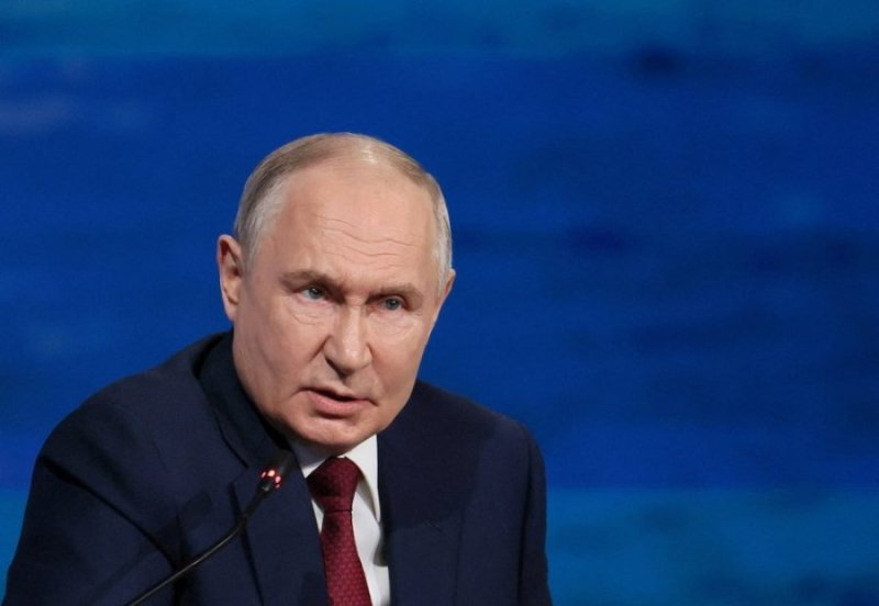 Putin yakuriye inzira ku murima Zelensky 