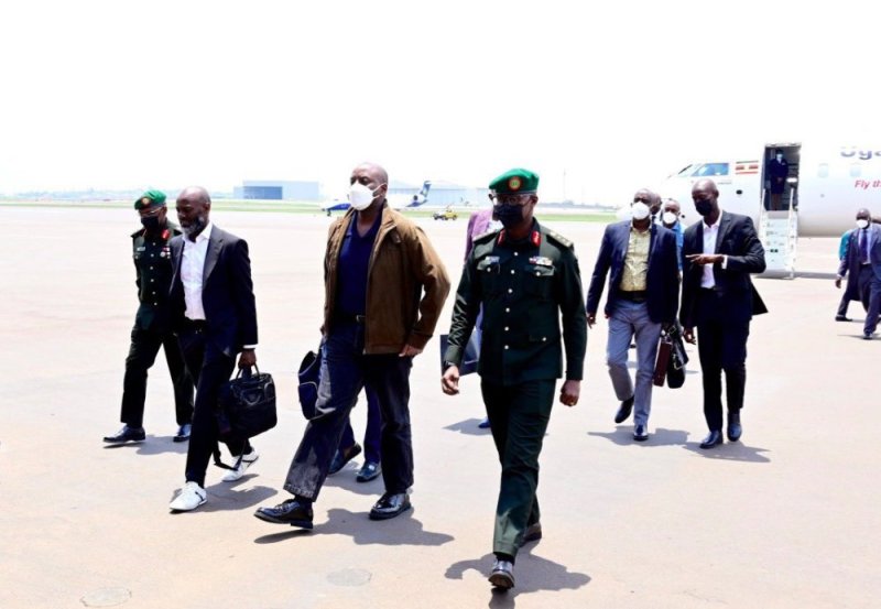 Umuhungu wa Perezida Museveni yongeye gusura u Rwanda