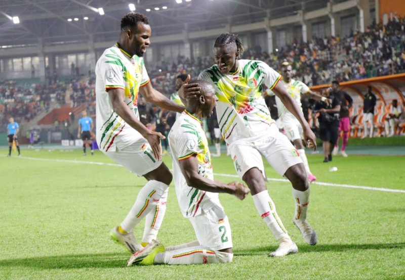 #AFCON2023: Afurika y'Epfo yakubiswe n'Amavubi ikitwaza ikibuga yahawe isomo na Mali