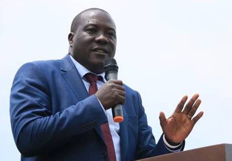 Minisitiri Gatabazi JMV yavuze kuri wa Gitifu washyize akagari muri Guma mu rugo bitari mu nshingano ze
