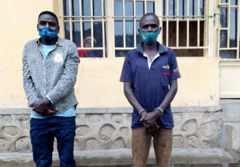 Nyabihu: Polisi yafashe abagabo baherutse kwiba ibyapa byo ku muhanda ngo babigurishe 