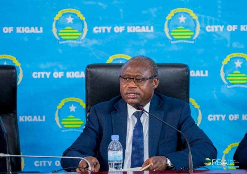 Guverinoma y'u Rwanda yahishuye ideni rinini ifitiye ibigo bitwara abagenzi
