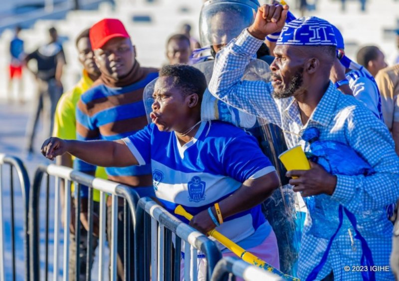 Twebwe ikipe yacu barayigurishije ! Agahinda nikose kubafana ba Rayon Sports