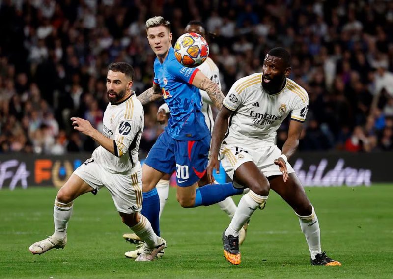 Real Madrid yakomeje yiyushye akuya muri Champions League, Man City iroroherwa cyane