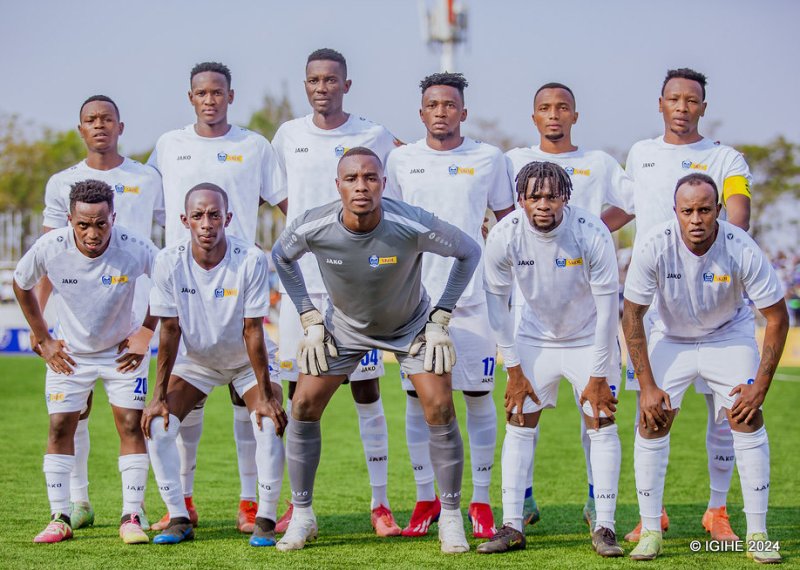 Rayon Sports igiye gutangaza umutoza n'abandi bakinnyi bashya