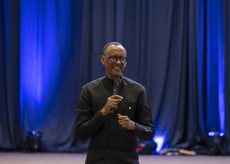 Perezida Kagame yaburiye abafasha Interahamwe, anasubiza abashinja u Rwanda kwiba amabuye y'agaciro ya RDC