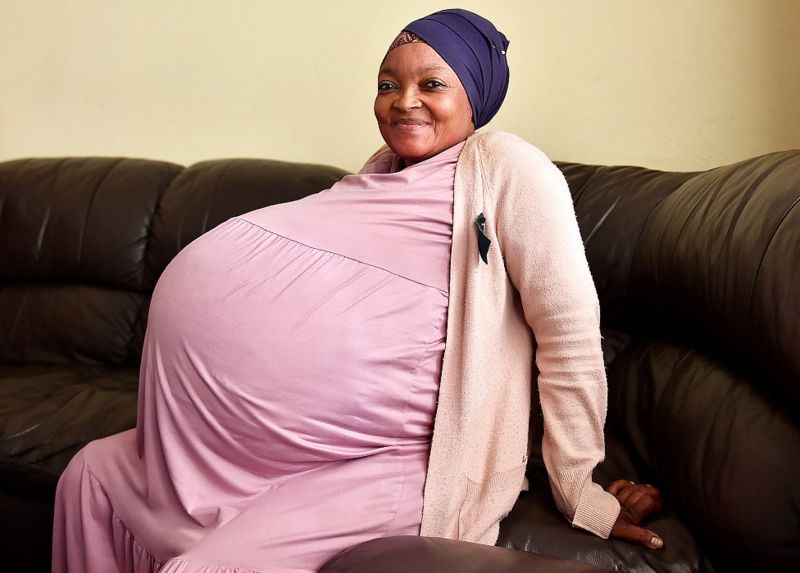 Iperereza ryasanze ibyavuzwe ko umugore wo muri Afurika y'Epfo yabyaye abana 10 ari ibihuha
