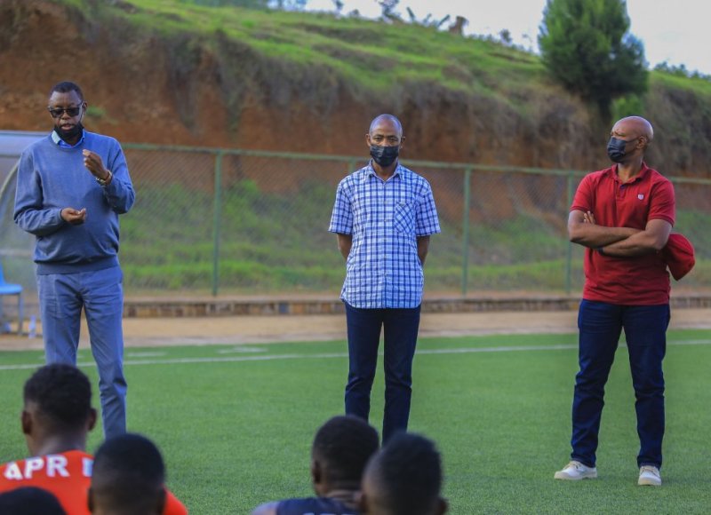 APR FC yasuwe n'abayobozi bayo mbere yo gutangira urugamba rwo kwisubiza shampiyona