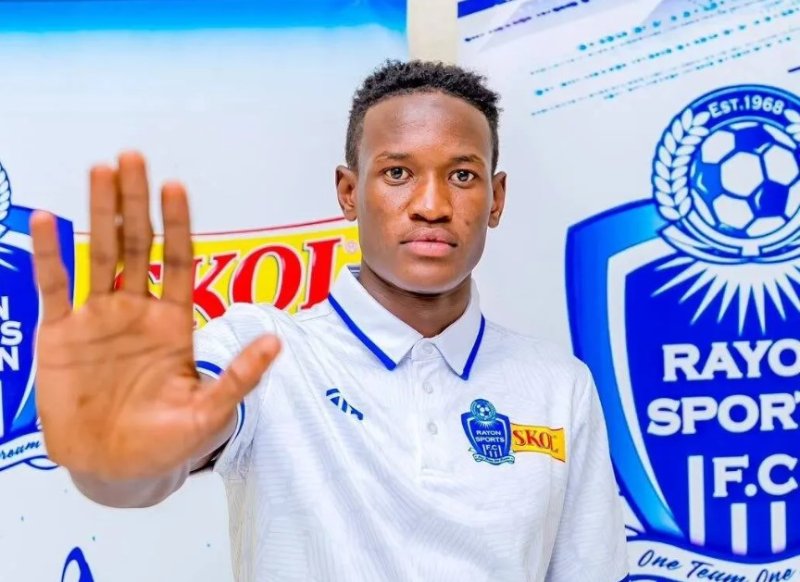 Ombolenga nyuma yo gusubira muri APR yavuze ku kuba yazagaruka muri Rayon