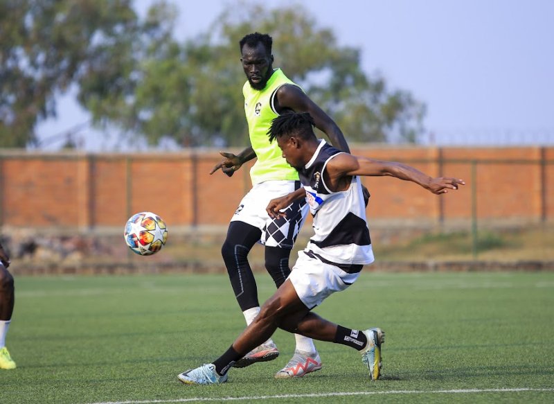 Impamvu umutoza wa APR FC adakinisha Shaiboub na Bindjeme ikomeje kunuganugwa