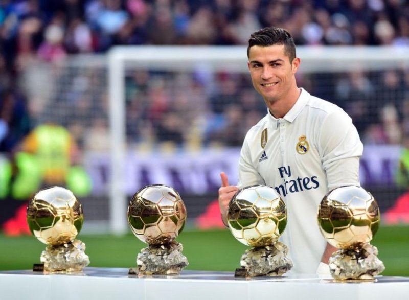 Igihembo cya Ballon d'Or ntabwo kizatangwa uyu mwaka