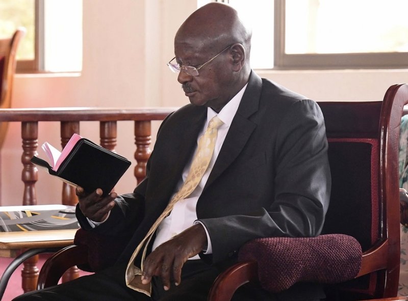 Museveni ntiyemeranya n'abarokore bavuga ko ari abashyitsi mu Isi