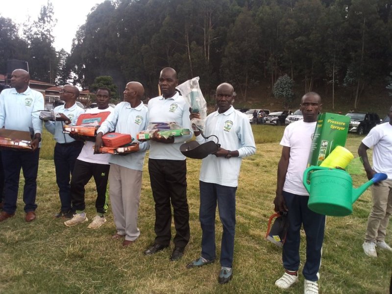 Abavuye mu mashyamba ya RDC bihaye umukoro nyuma y'inkunga bahawe na Leta y'u Rwanda