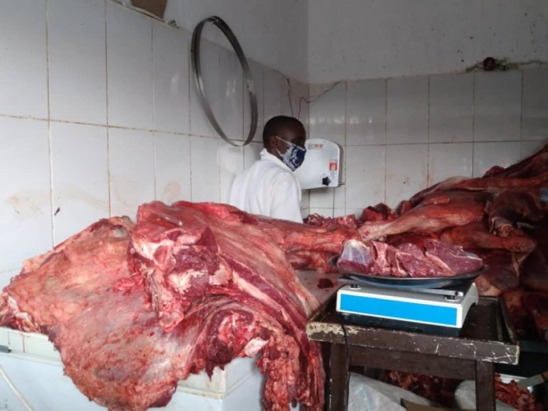 Abacuruza inyama mu Rwanda bahawe itegeko rishya riratuma igiciro cyazo kizamuka