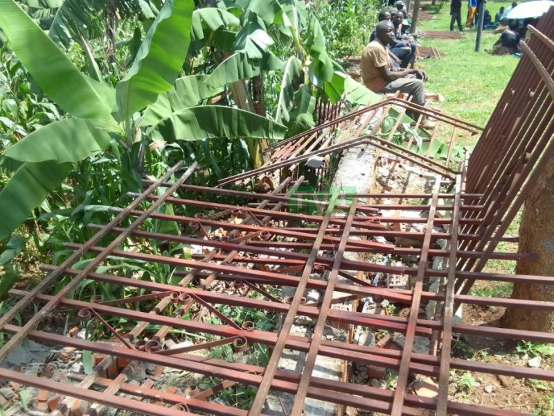 Kamonyi: Polisi yafunze abantu barindwi babyutse bajya gusenyera umuntu