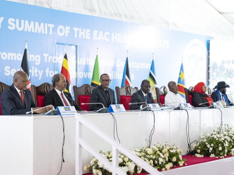 SADC yakomojweho, RDC isabwa kuganira na M23: Ibyavuye mu nama idasanzwe ya EAC