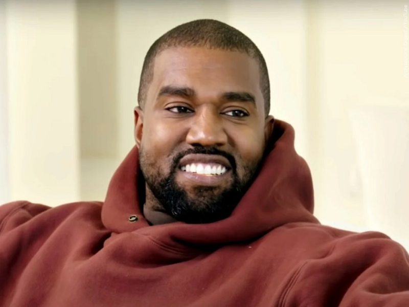 Abatunganyije indirimbo ziri kuri album Kanye West aheruka gushyira hanze bariskaye