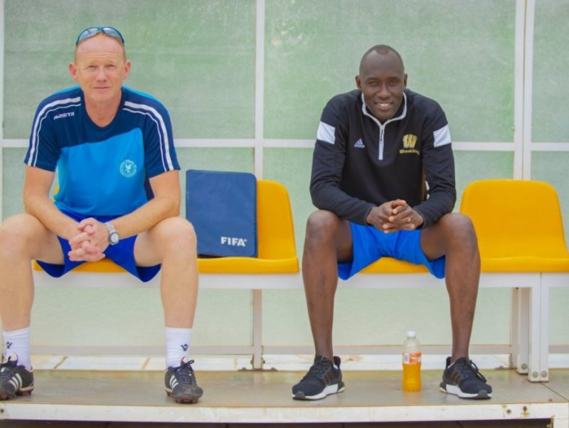 Ubuyobozi bwa Police Fc bwirukanye Ndanda watozaga abanyezamu