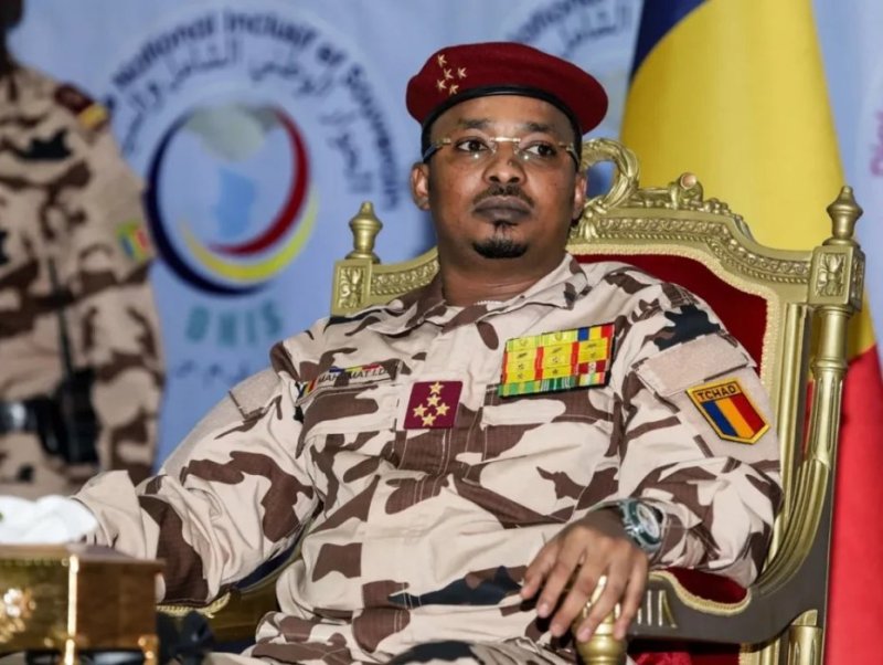 Perezida wa Tchad yahawe ipeti rya Maréchal