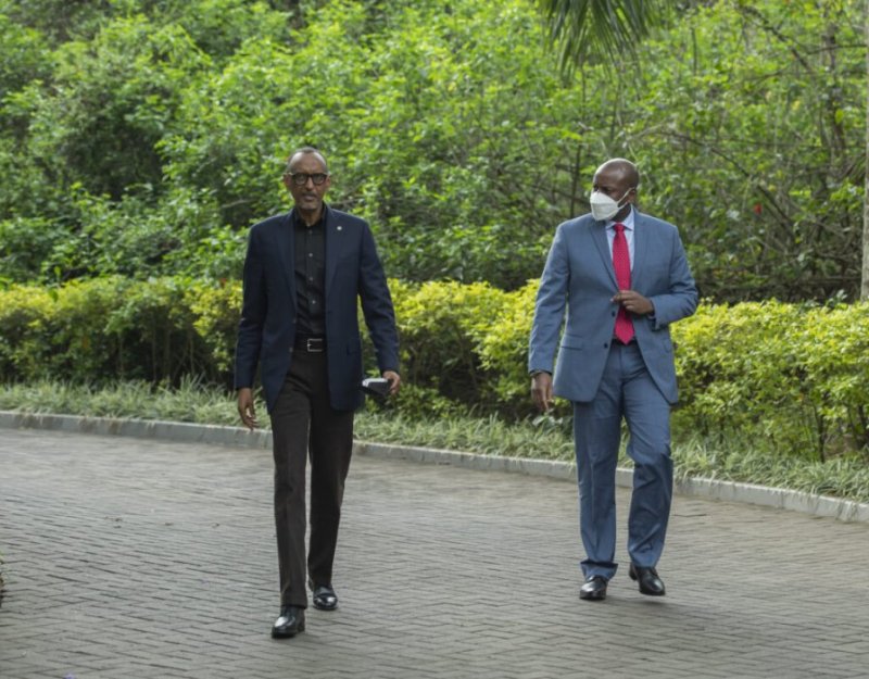 "50-60 ku ijana by'inzira itujyana aheza yarabonetse "-Mukuralinda ku kibazo cy'u Rwanda na Uganda