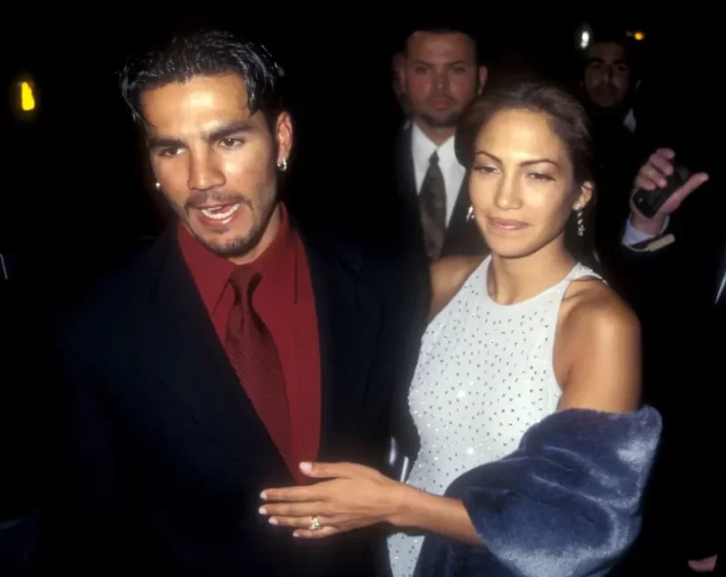 Ojani Noa asanga ubukwe bwa Jennifer Lopez na Ben Affleck bwaragamije kwamamara