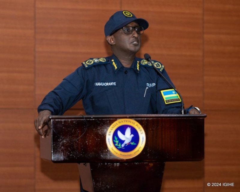 Umuyobozi wa Police y'u Rwanda yavuze ku hazaza h'umutoza Mashami watwaye igikombe cy'Amahoro